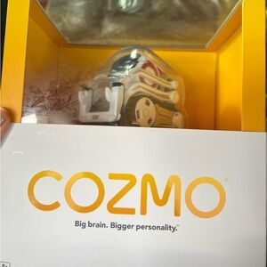Cozmo Interactive Robot - White and Red